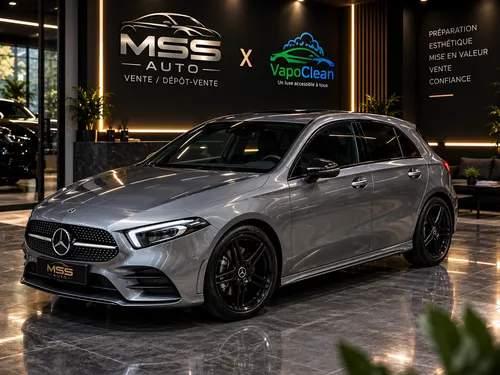 Véhicule présenté au showroom MSS Auto × VapoClean